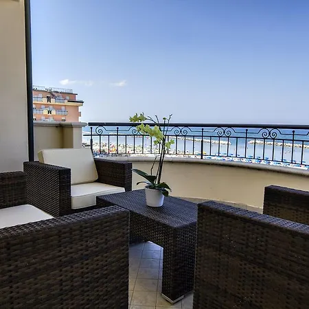 Malu * Rimini